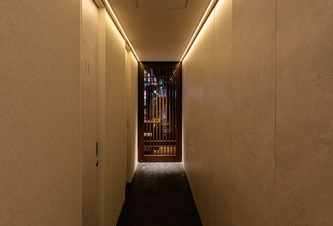 中洲のSALON ＆ BAR 縁糸